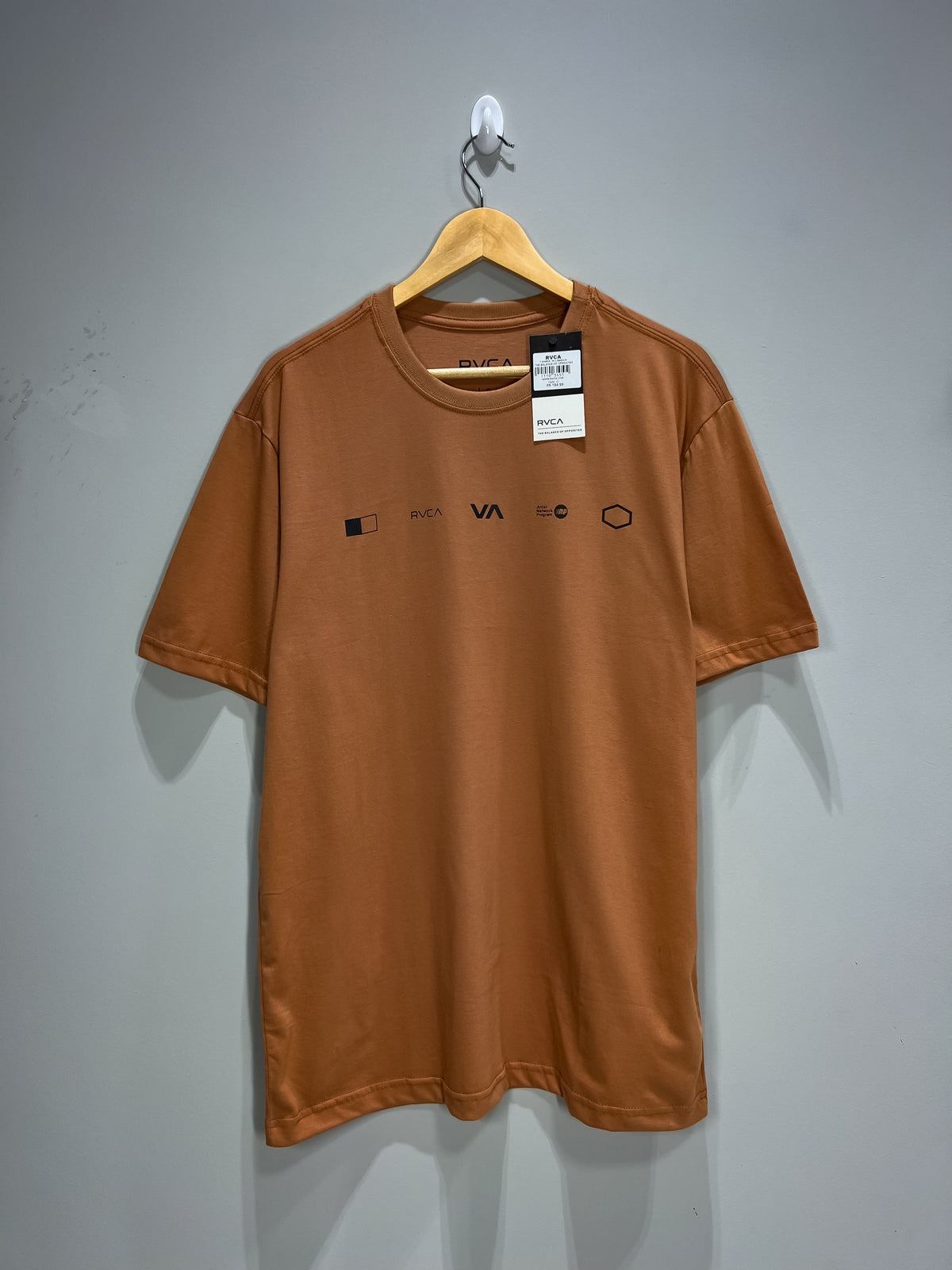Camiseta RVCA