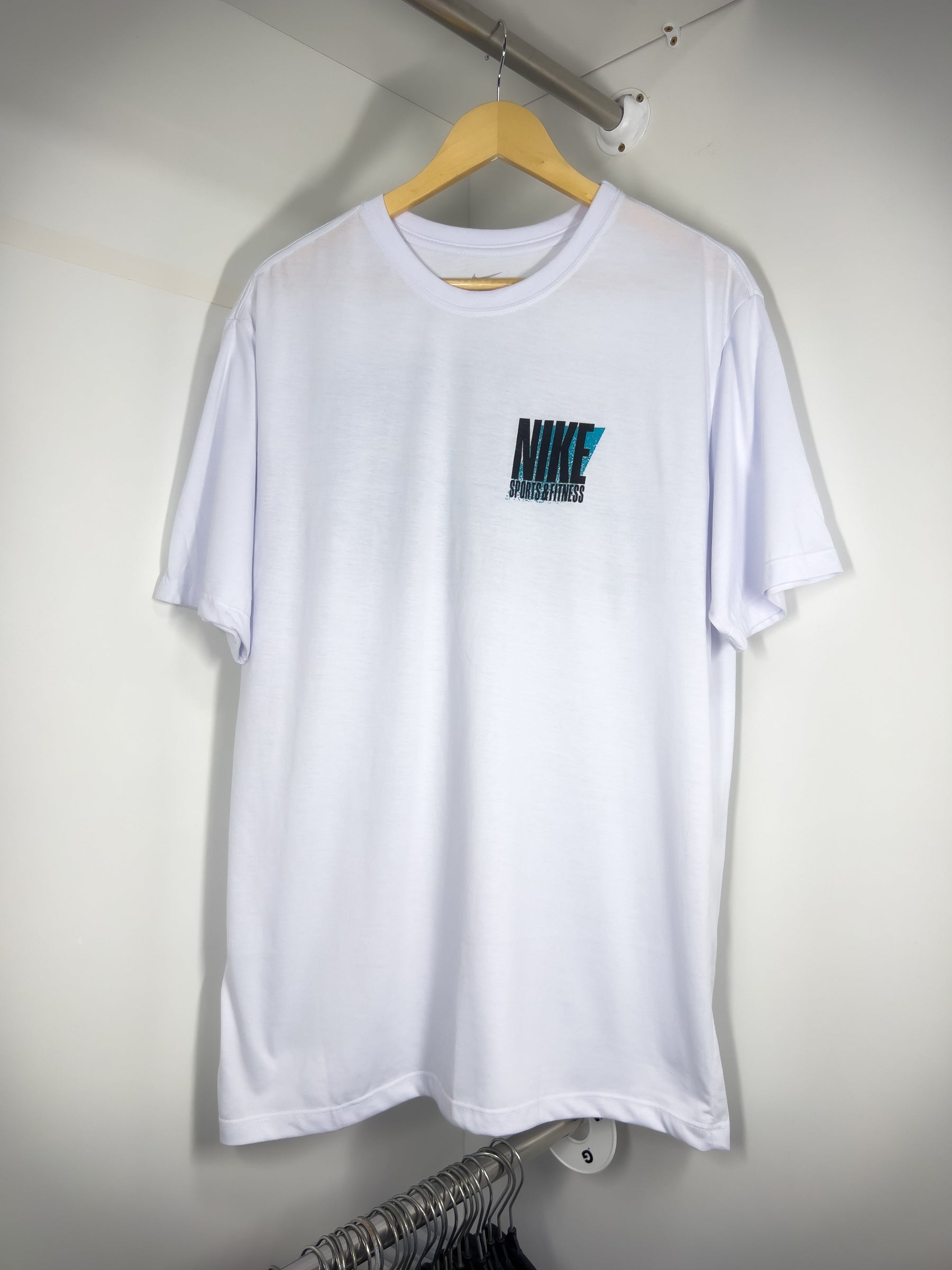 Camiseta Nike Sports & Fitness