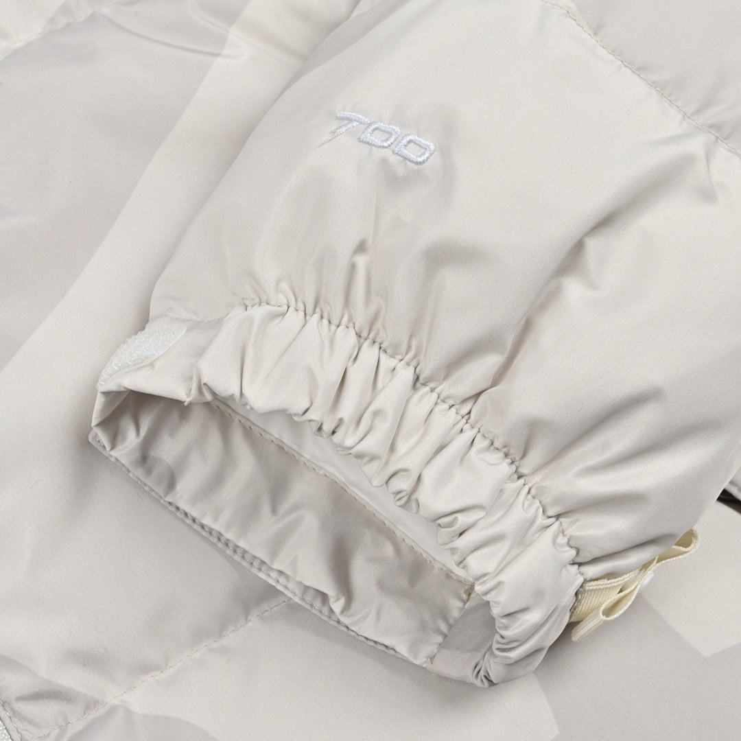 Jaqueta The North Face x KAWS Retro 1996 Nuptse