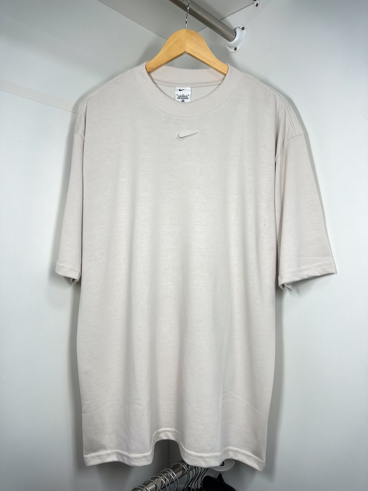 Camisa Nike Swoosh (bordado) - Oversized