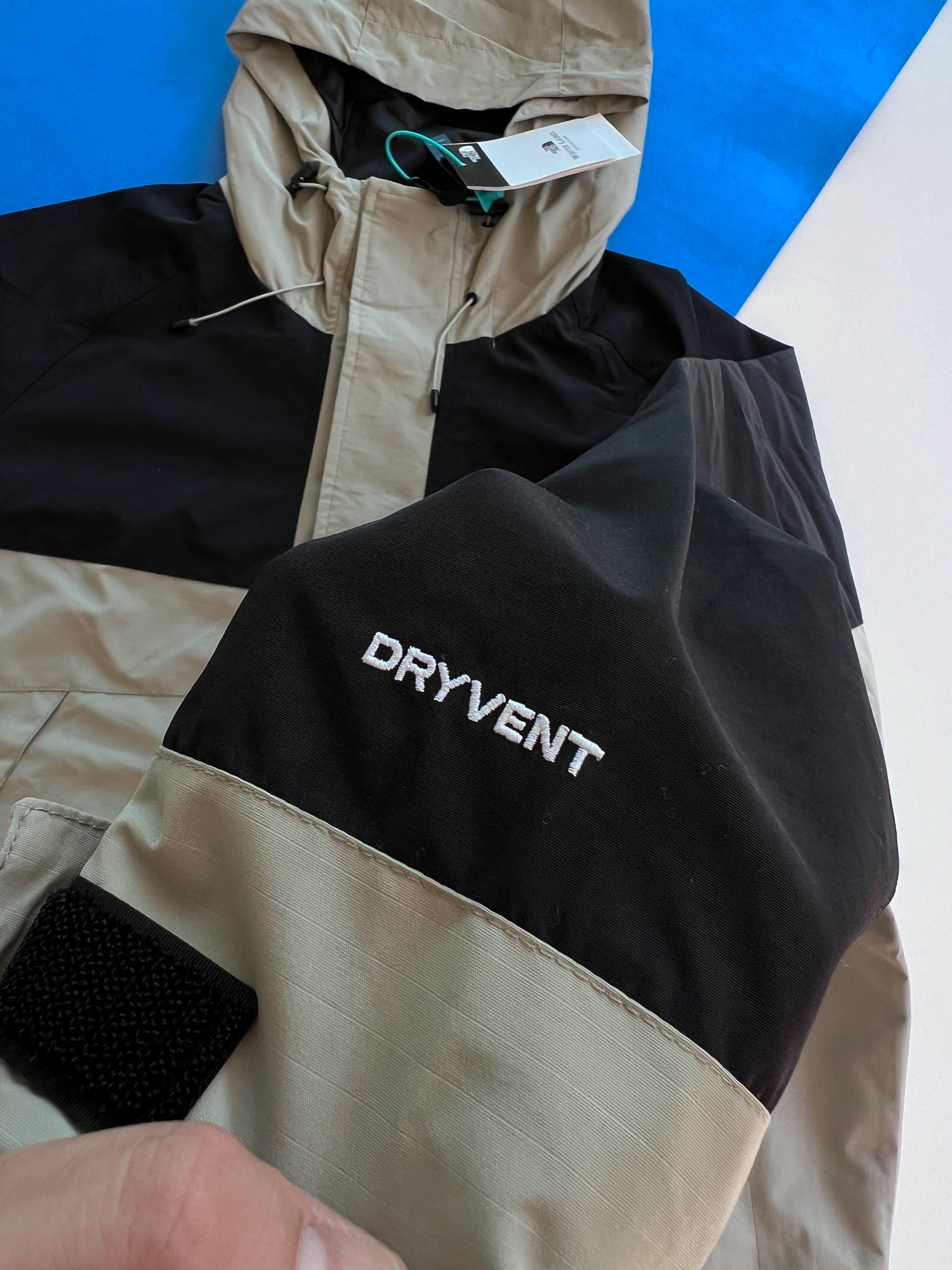 Jaqueta The North Face Anorak - Cinza/Preta