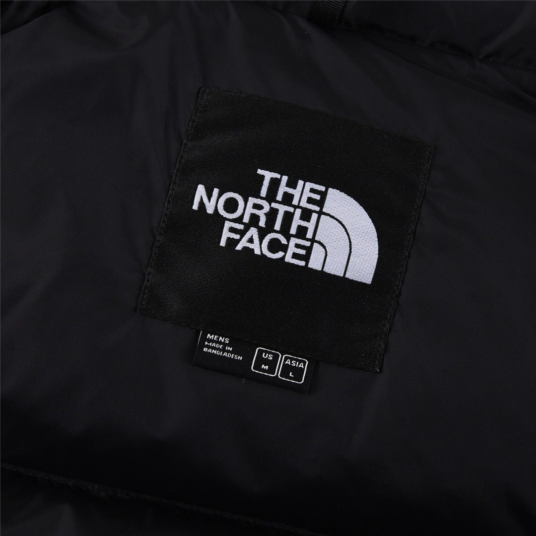 Jaqueta The North Face 1996 Retro Nuptse - Branca