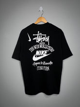 Camiseta Nike x Stüssy - Oversized