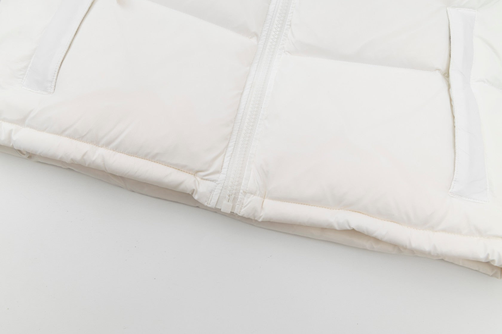 Jaqueta The North Face Nuptse 700 Short - Feminina