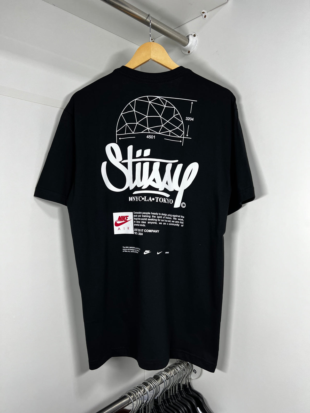 Camiseta Nike x Stüssy
