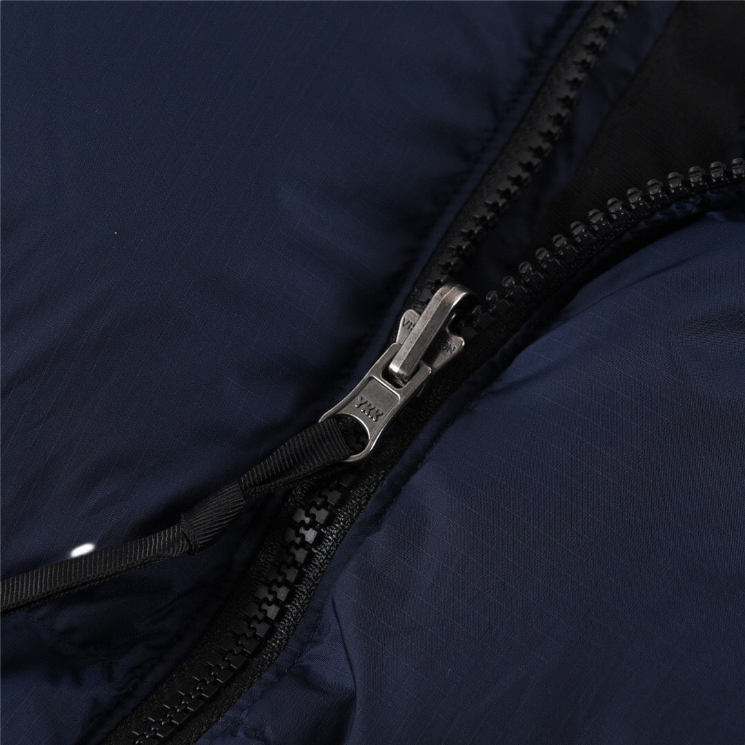 Jaqueta The North Face 1996 Retro Nuptse - Azul Marinho