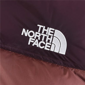 Jaqueta The North Face 1996 Retro Nuptse - Bordô