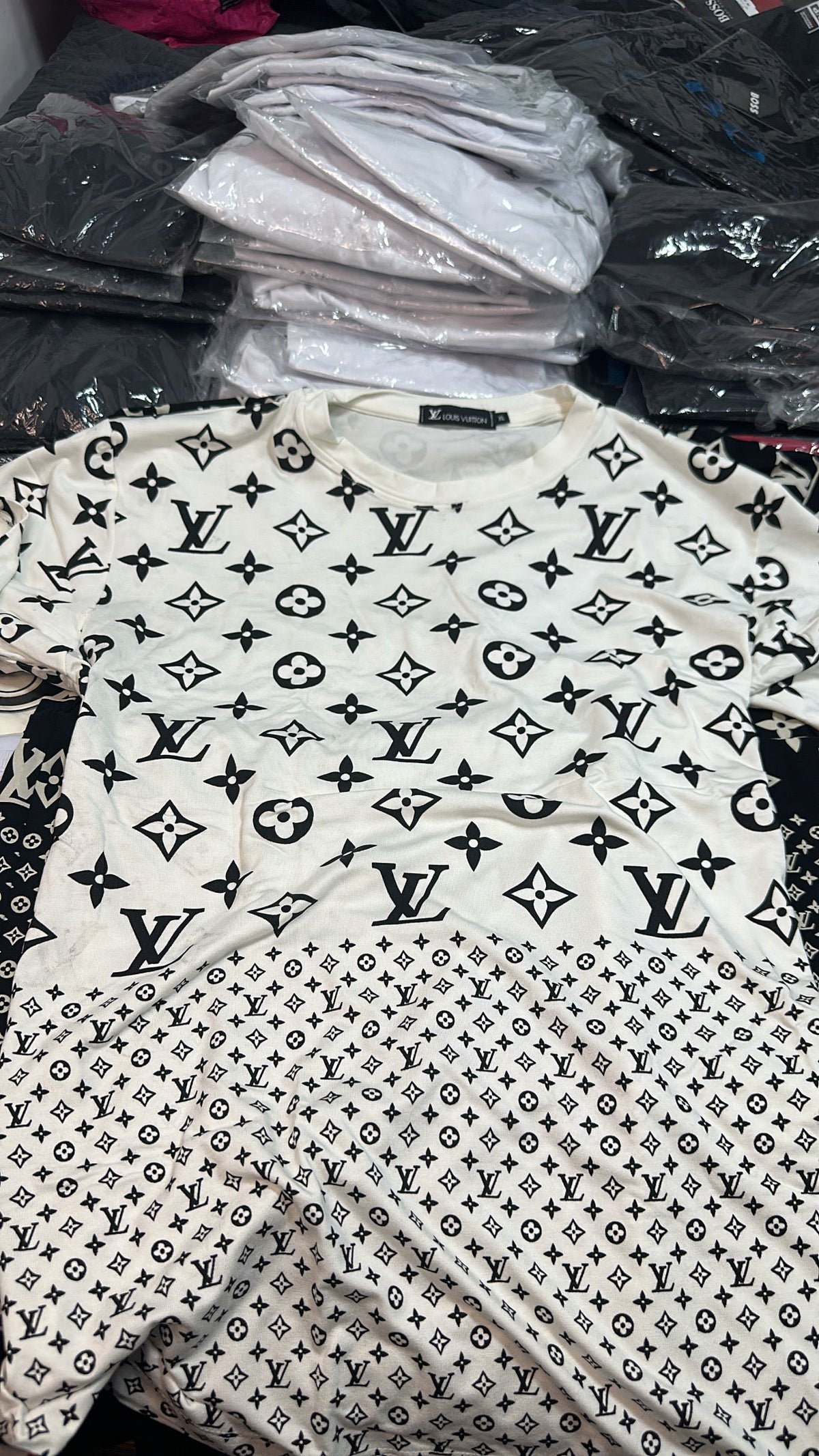 Camisa Grife Louis vuitton