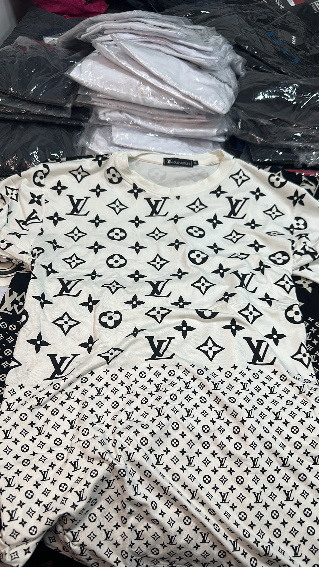 Camisa Grife Louis vuitton
