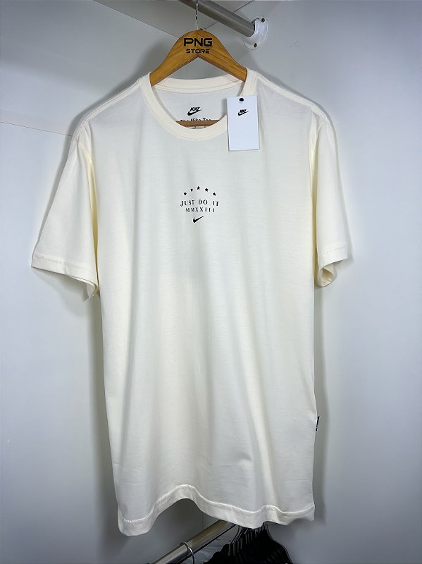 Camiseta Nike Sisterhood