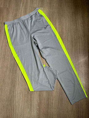 Conjunto NK Academy Dri-FIT Reliquia