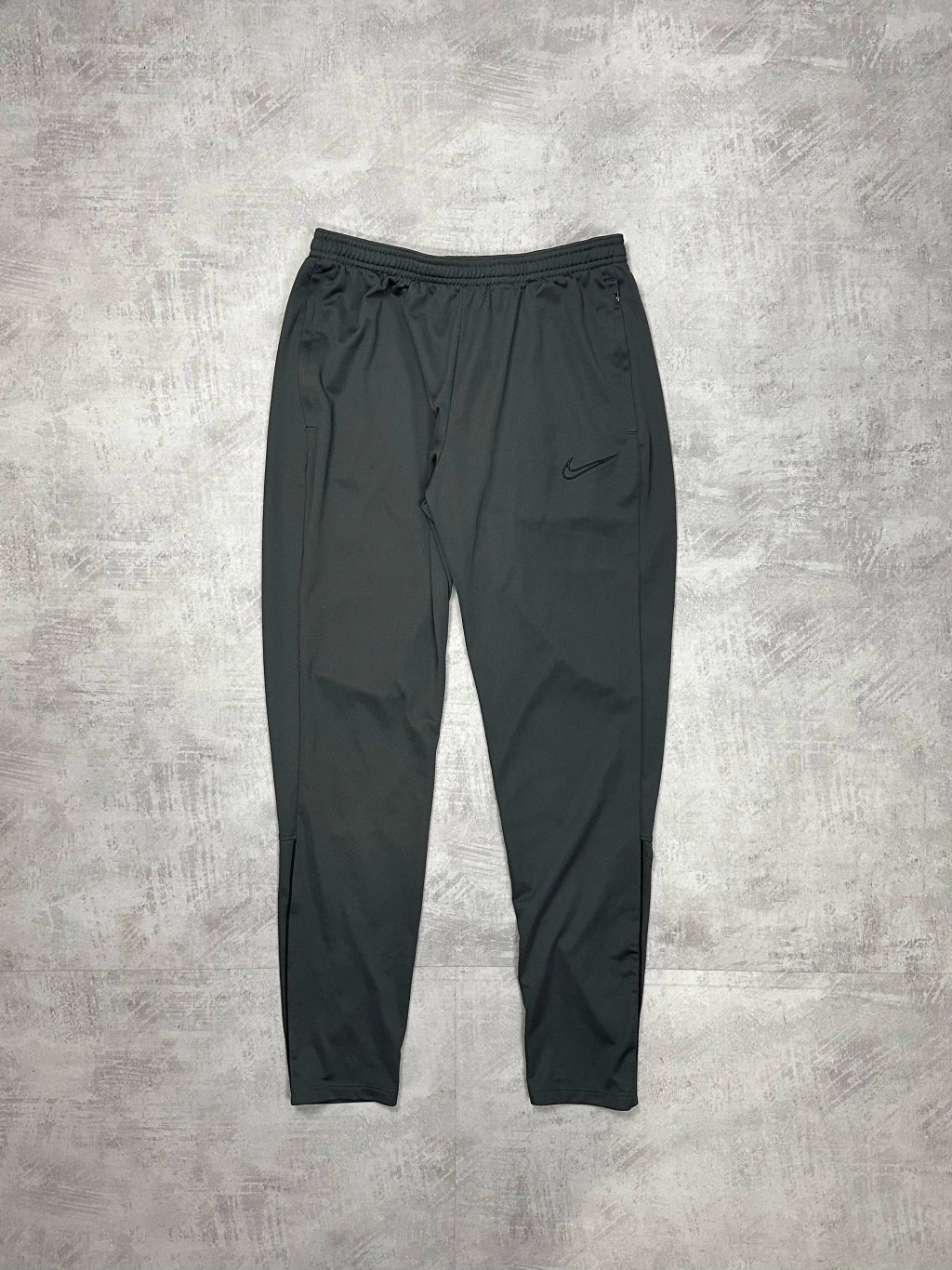 Conjunto NK Dri-Fit 2021 (Cinza Escuro e Preto)